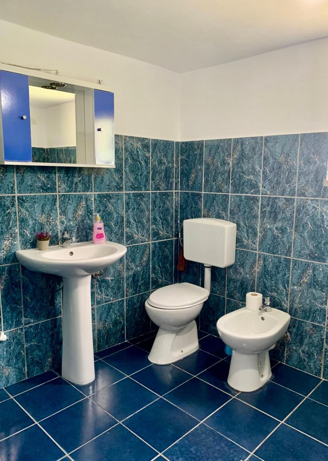 Guest House Noku Koman Экстерьер фото