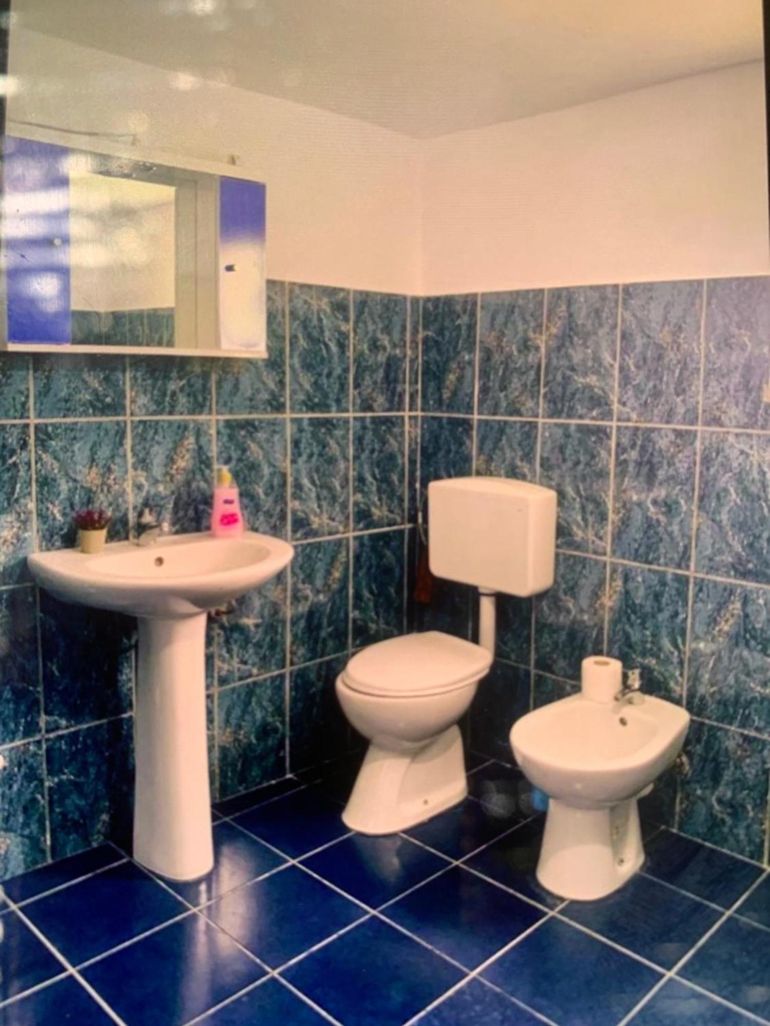 Guest House Noku Koman Экстерьер фото